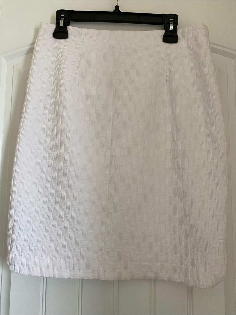 Cato Classic White Textured A-Line Skirt